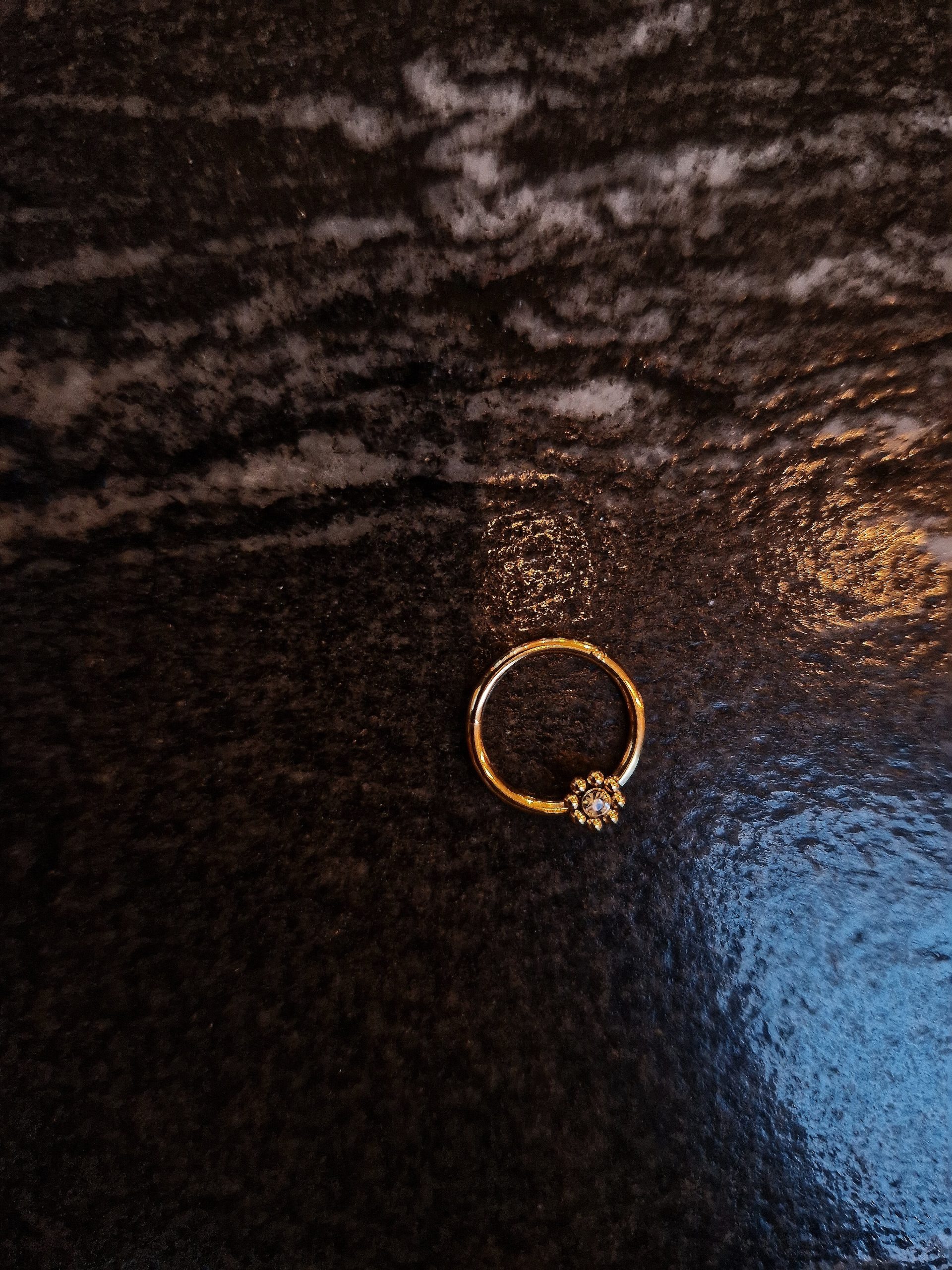 Piercing en acier inoxydable